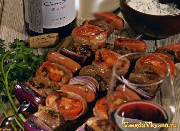 Шашлыки с соусом из хрена 